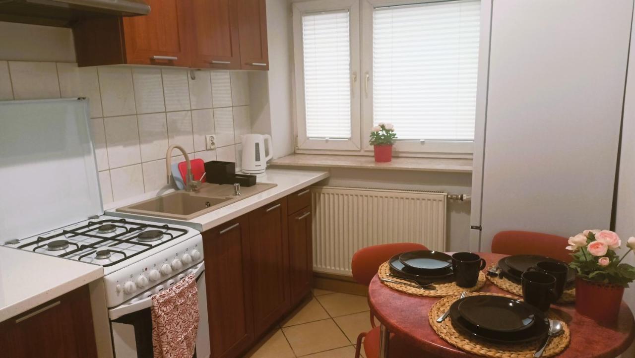 Apartament Wisniowy Krakowskie Przedmiescie 26 Lublin Luaran gambar