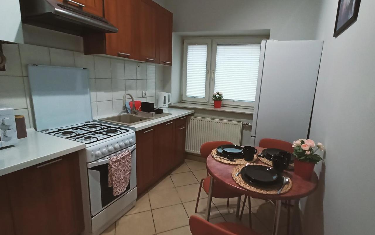 Apartament Wisniowy Krakowskie Przedmiescie 26 Lublin Luaran gambar